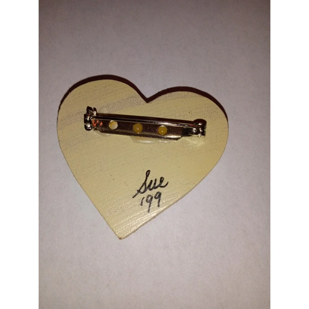 Vintage Hand Painted Wood Heart Brooch Signed‎ Sue 1999 Floral Roses Red Stripes